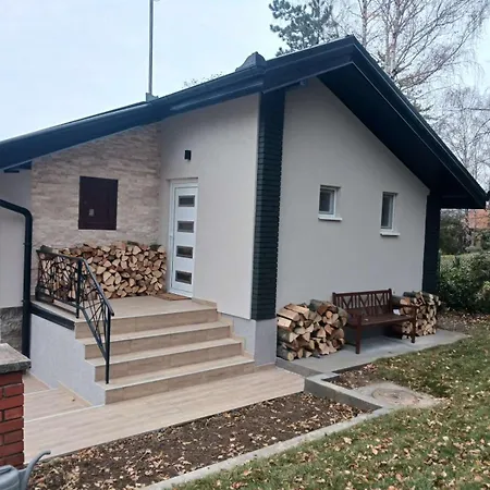 Kalina Holiday home Irig