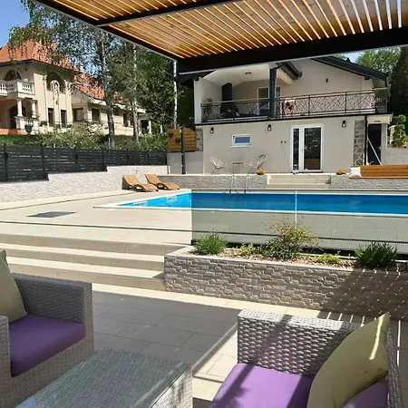 Holiday home Kalina Irig