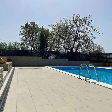 Holiday home Kalina